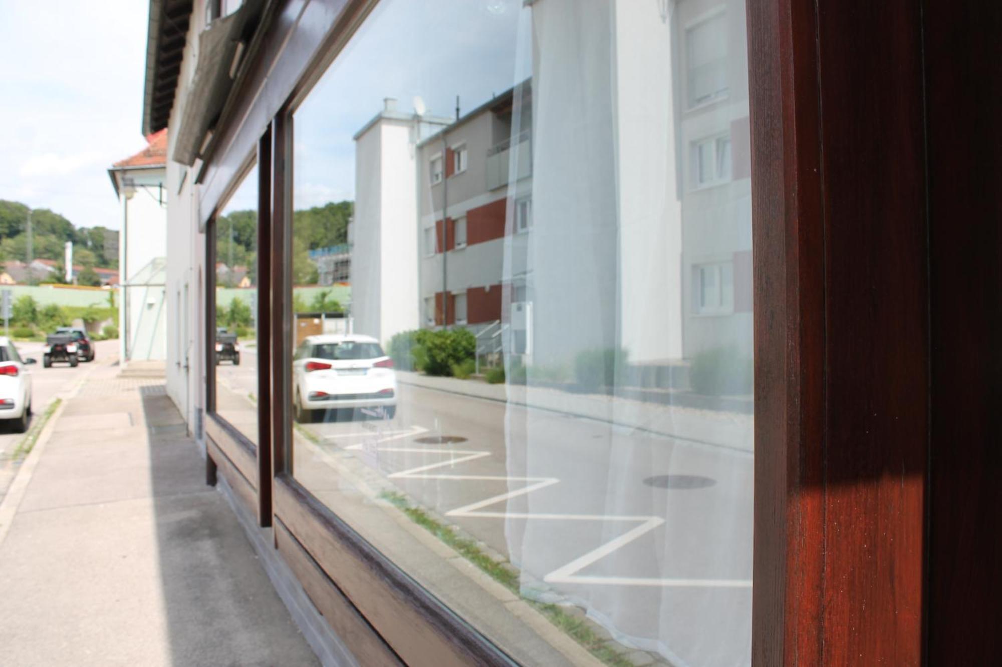 Apartments Via Vita Тройхтлинген Екстериор снимка